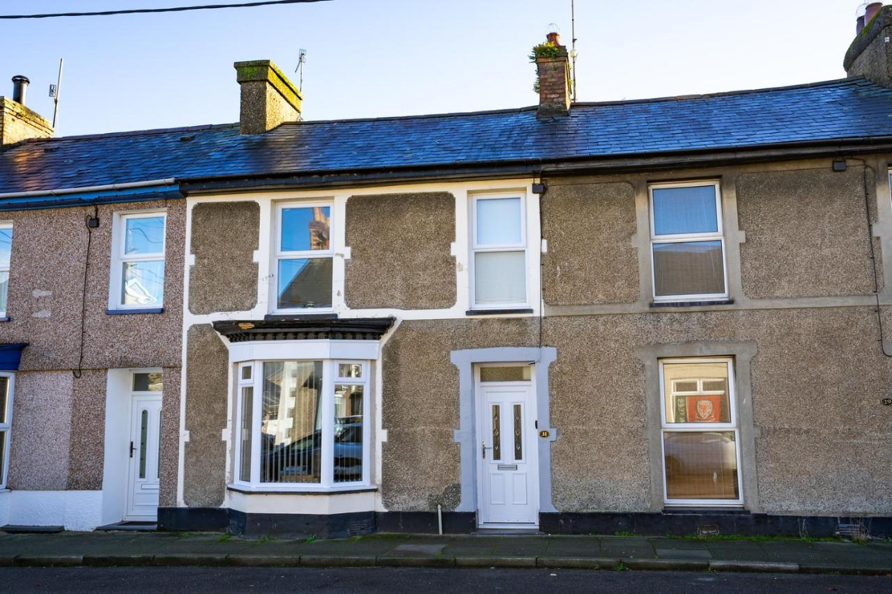 Newly-Renovated, Mid-Terrace Cottage In Porthmadog Exterior foto