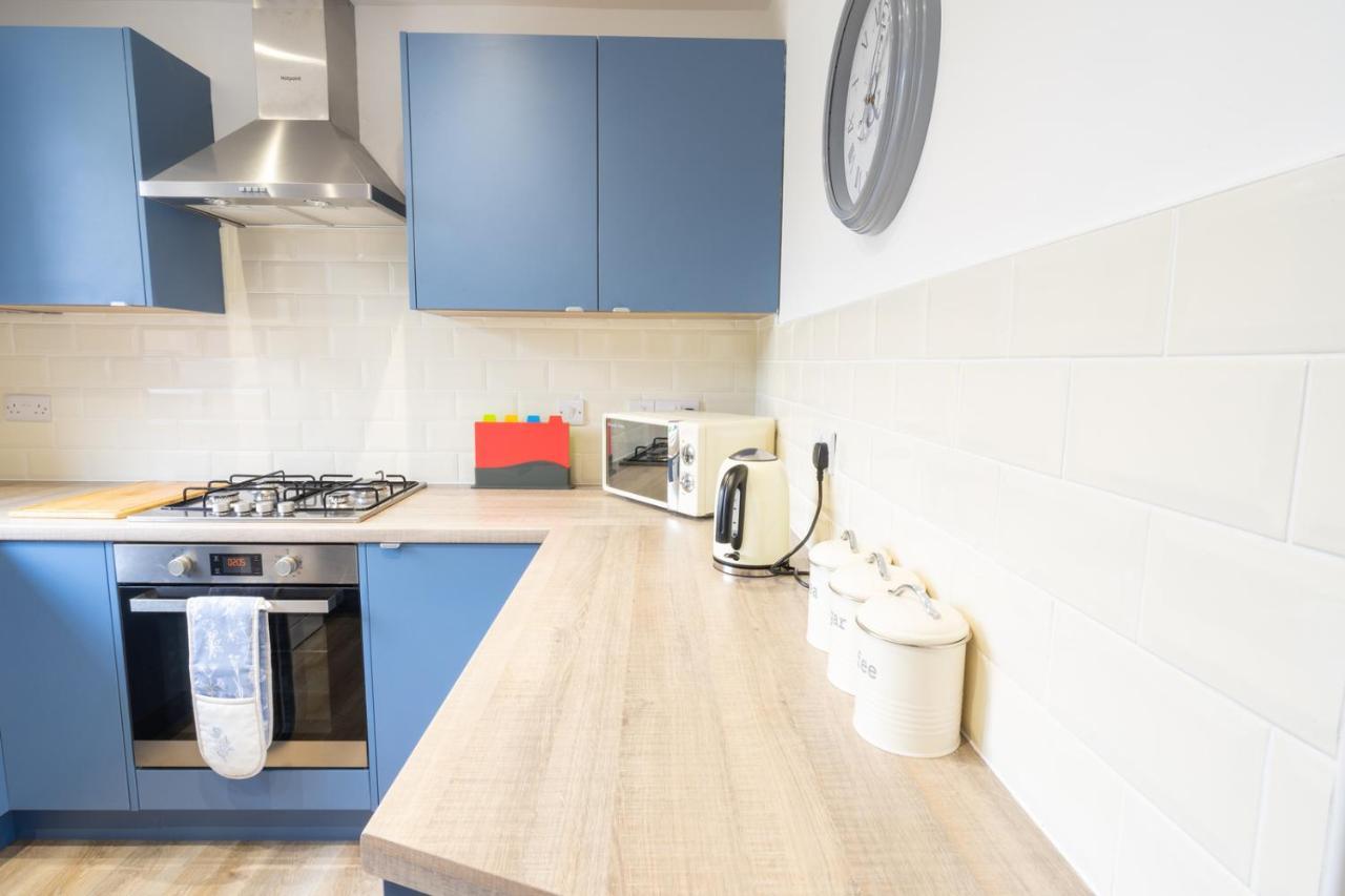 Newly-Renovated, Mid-Terrace Cottage In Porthmadog Exterior foto